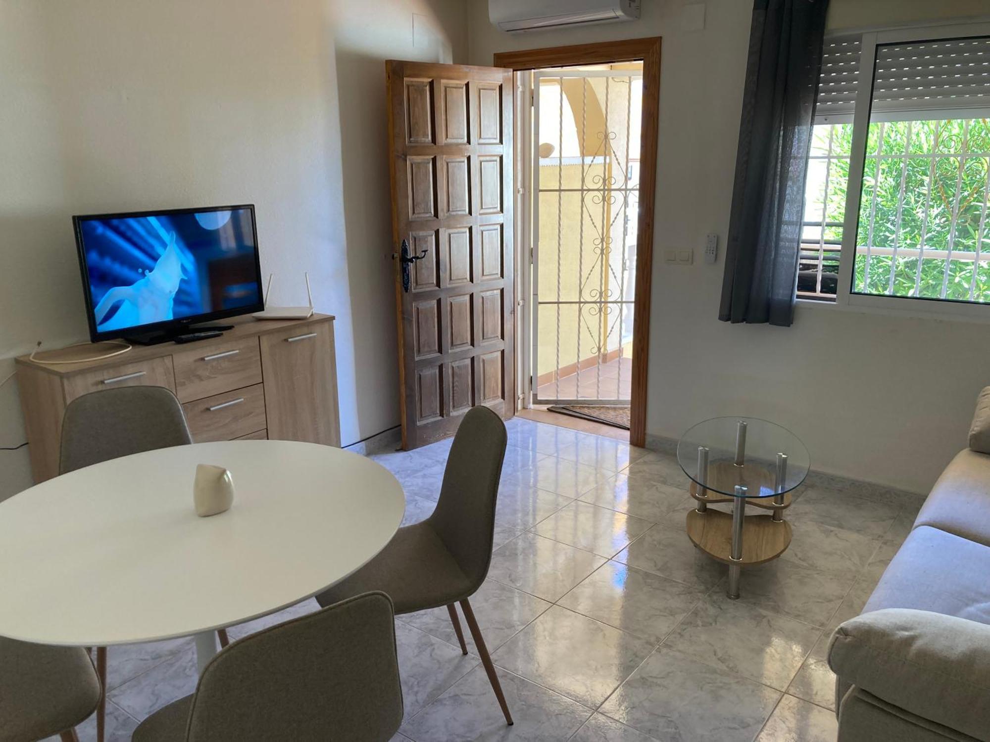 Villa Martin Secure Complex Two Bed Apartment With Access To Six Pools San Miguel De Salinas Eksteriør bilde