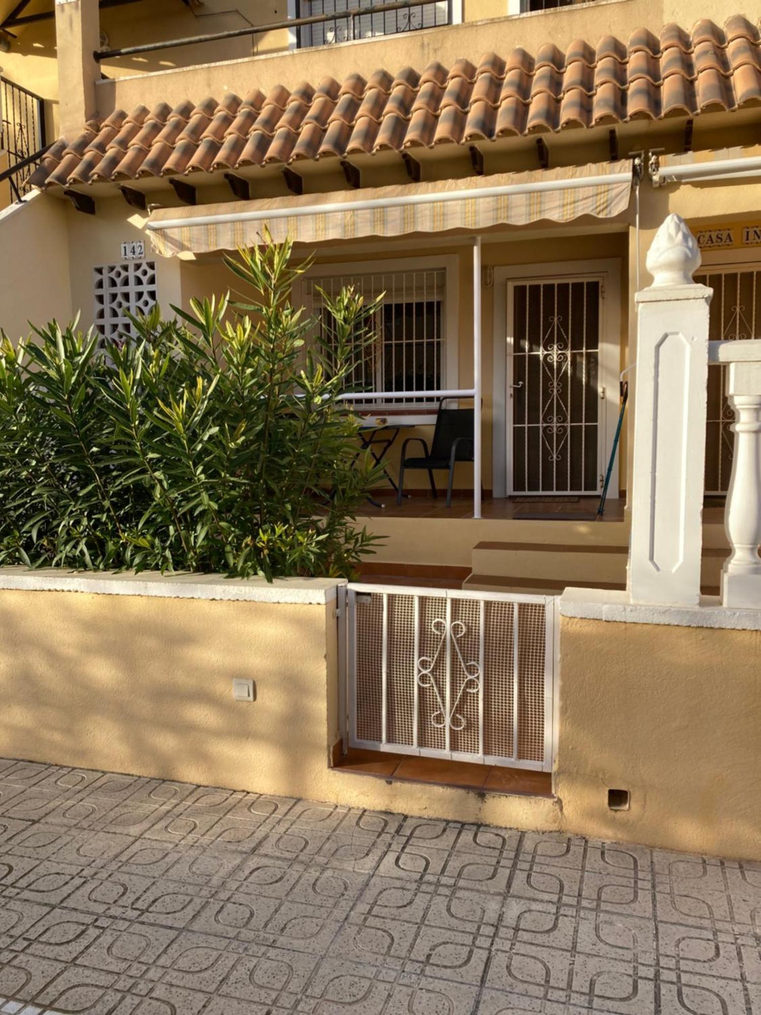 Villa Martin Secure Complex Two Bed Apartment With Access To Six Pools San Miguel De Salinas Eksteriør bilde