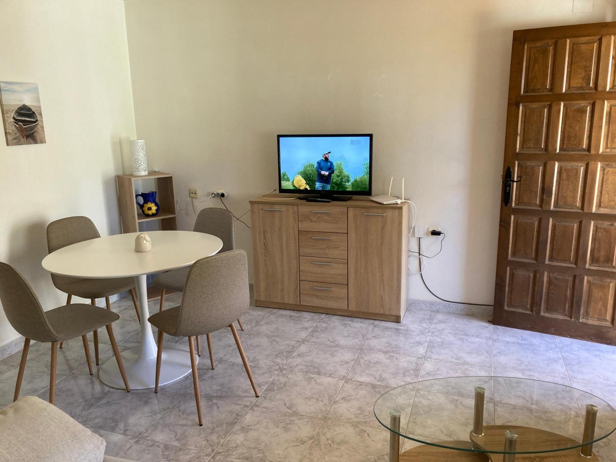 Villa Martin Secure Complex Two Bed Apartment With Access To Six Pools San Miguel De Salinas Eksteriør bilde