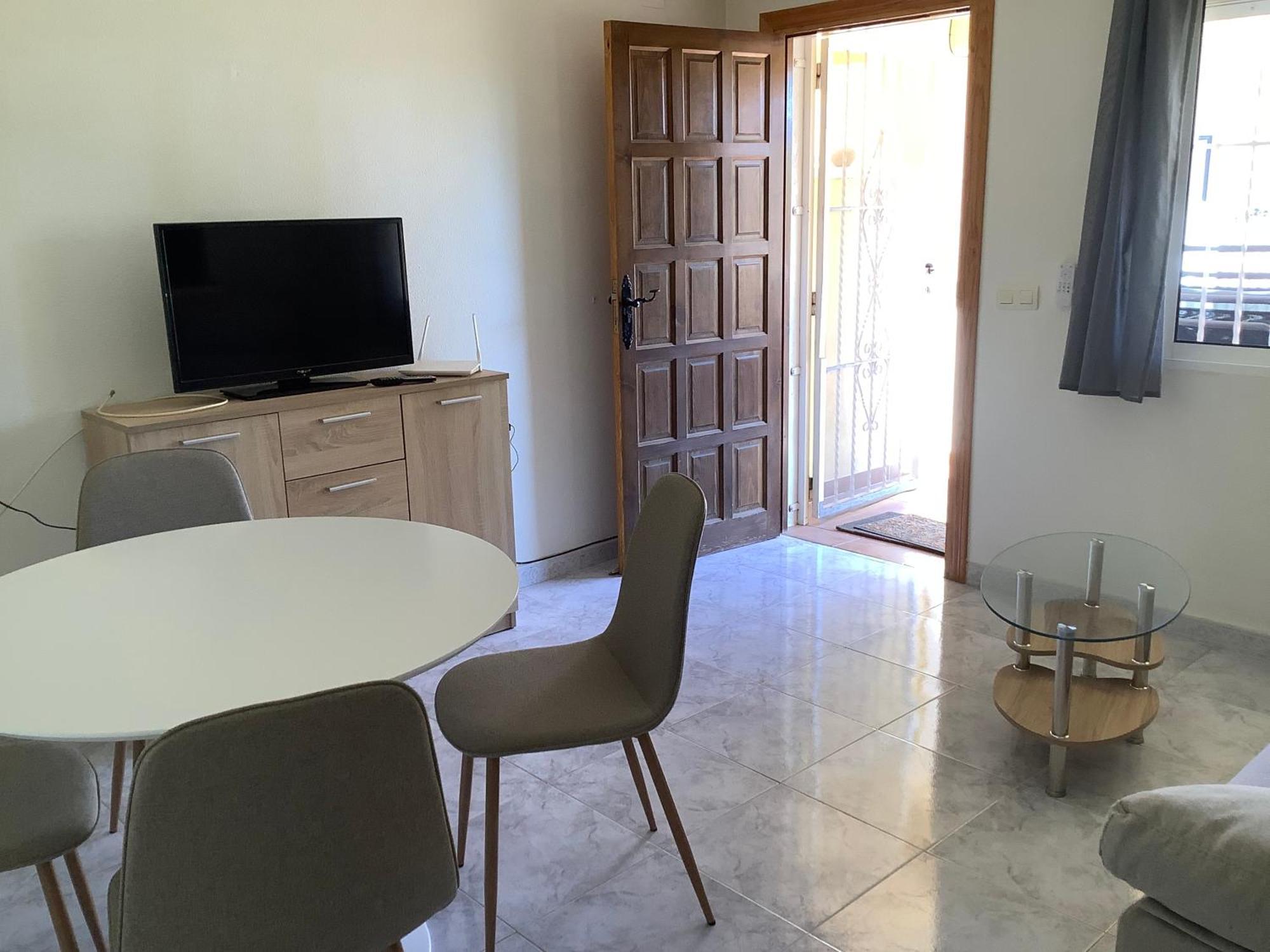 Villa Martin Secure Complex Two Bed Apartment With Access To Six Pools San Miguel De Salinas Eksteriør bilde
